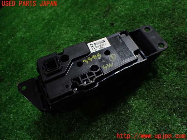 1UPJ-9235866306]アバルト・124スパイダー(NF2EK)スイッチ1 (ナビメニュー操作) 中古_3