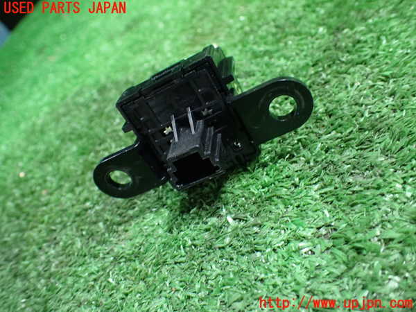 1UPJ-9235866309]アバルト・124スパイダー(NF2EK)スイッチ4 中古_2