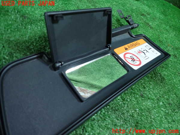 1UPJ-9235867630]アバルト・124スパイダー(NF2EK)室内サンバイザー左側 中古_3