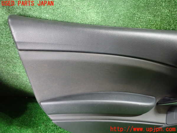 1UPJ-9235861264]アバルト・124スパイダー(NF2EK)左ドア内張り 中古_3