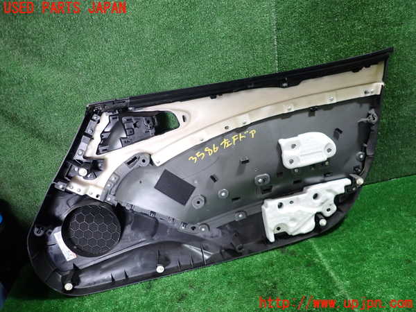 1UPJ-9235861264]アバルト・124スパイダー(NF2EK)左ドア内張り 中古_4