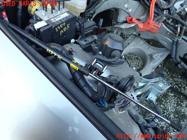 1UPJ-9235871068]レクサス・IS300h(AVE30)ボンネットダンパー 中古_2