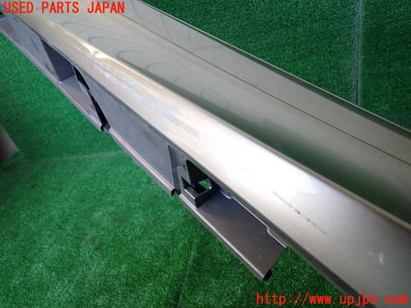 1UPJ-9235871392]レクサス・IS300h(AVE30)左サイドステップ 中古_2