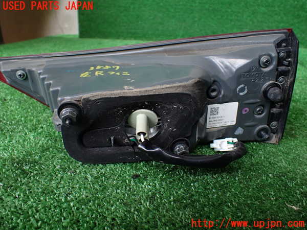 1UPJ-9235871552]レクサス・IS300h(AVE30)左リアフィニッシャー 中古_2