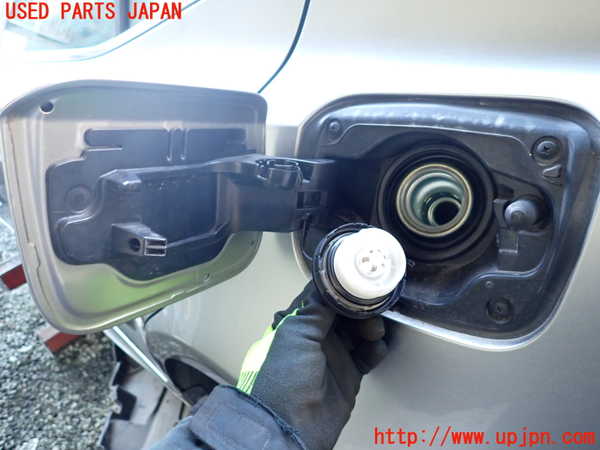 1UPJ-9235871690]レクサス・IS300h(AVE30)フューエルリッド 中古_2