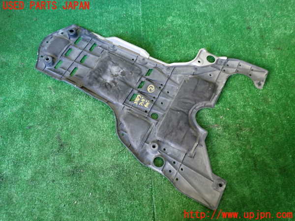 1UPJ-9235871722]レクサス・IS300h(AVE30)アンダーカバー2 中古_2