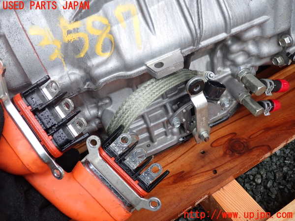 1UPJ-9235873010]レクサス・IS300h(AVE30)ミッション AT 2AR-FSE 中古_3