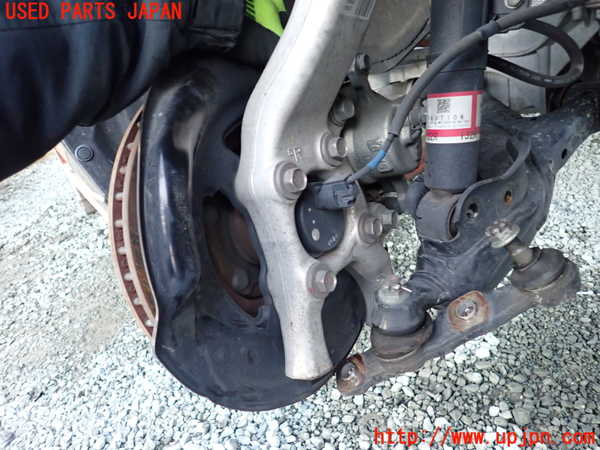 1UPJ-9235874290]レクサス・IS300h(AVE30)右フロントナックルハブ 中古_2