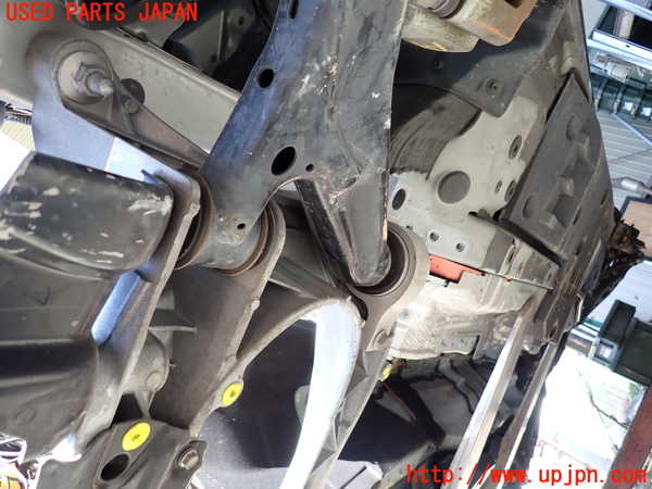 1UPJ-9235875285]レクサス・IS300h(AVE30)フロントメンバー 中古_3