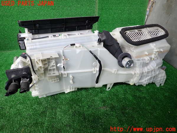 1UPJ-9235876081]レクサス・IS300h(AVE30)エバポレーター1 中古_2