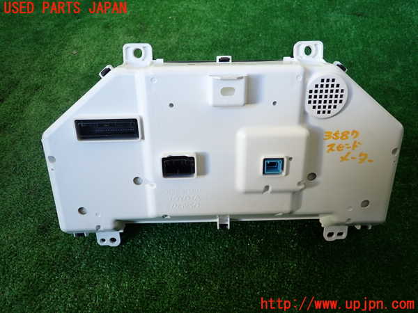 1UPJ-9235876170]レクサス・IS300h(AVE30)スピードメーター 中古_2