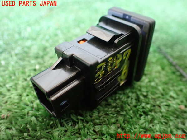 1UPJ-9235876311]レクサス・IS300h(AVE30)スイッチ6(パーキングセンサー ソナー) 中古_2