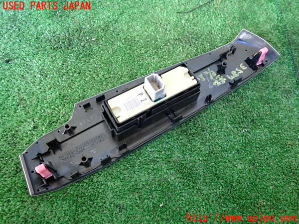 1UPJ-9235876245]レクサス・IS300h(AVE30)左前パワーウィンドウスイッチ 中古_2