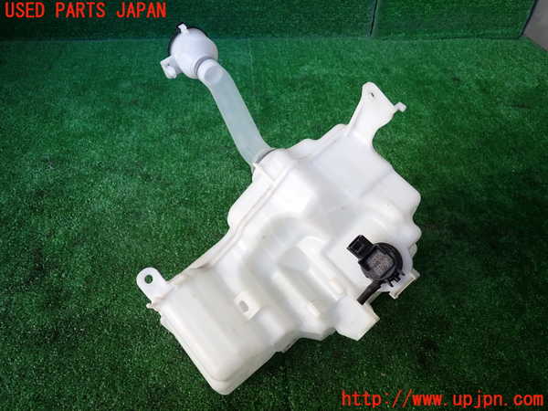 1UPJ-9235876791]レクサス・IS300h(AVE30)ウォッシャータンク1 中古_2