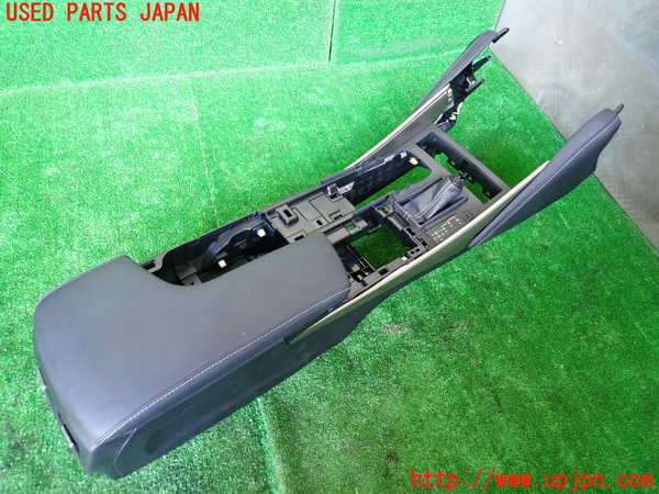 1UPJ-9235877540]レクサス・IS300h(AVE30)センターコンソール 中古_2