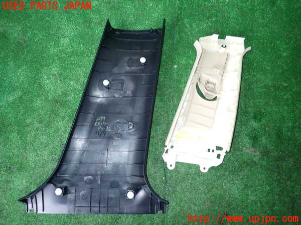 1UPJ-9235877670]レクサス・IS300h(AVE30)左センターピラートリム 中古_2