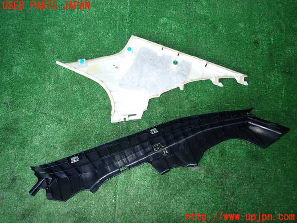 1UPJ-9235877680]レクサス・IS300h(AVE30)左リアピラートリム 中古_2