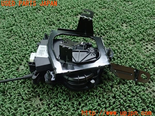 3UPJ=9235880566]BMW 320i グランツーリスモ(3X20 F34)前期 純正 バック ドアロックアクチュエーター パワードアユニット 中古_2