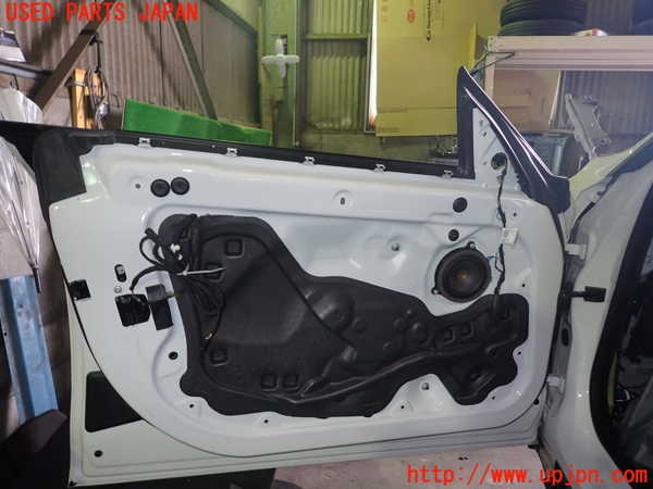 1UPJ-9235881260]BMW 320i グランツーリスモ(3X20)(F34)左前ドア 中古(43R-001025 M241)_2