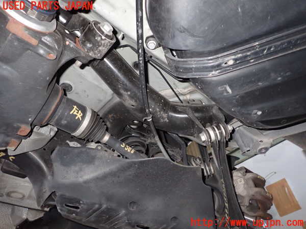 1UPJ-9235885295]BMW 320i グランツーリスモ(3X20)(F34)リアメンバー 中古_2