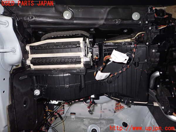 1UPJ-9235886081]BMW 320i グランツーリスモ(3X20)(F34)エバポレーター1 中古_3