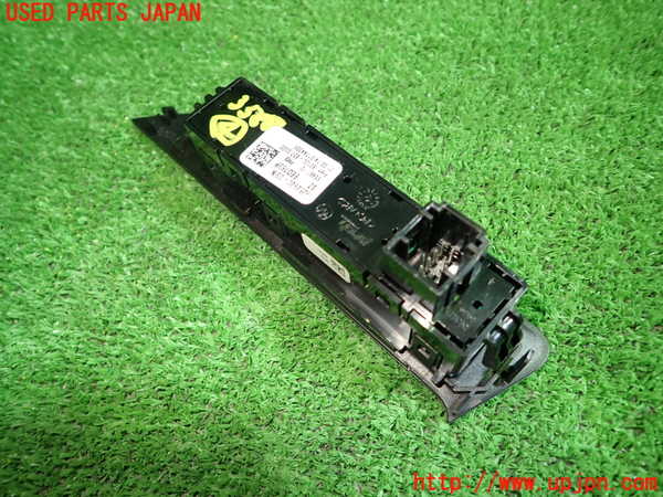 1UPJ-9235886309]BMW 320i グランツーリスモ(3X20)(F34)スイッチ4 (VDC OFF、走行モード切替) 中古_2