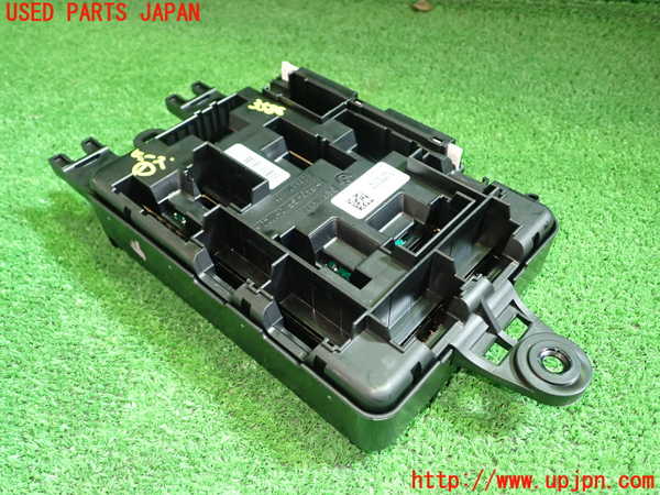 1UPJ-9235886741]BMW 320i グランツーリスモ(3X20)(F34)ヒューズボックス1 中古_3