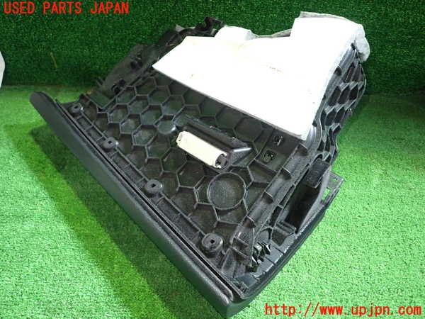 1UPJ-9235887516]BMW 320i グランツーリスモ(3X20)(F34)グローブボックス1 中古_2