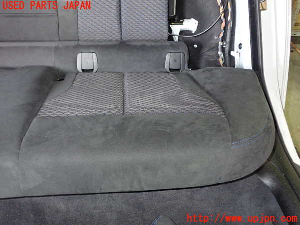 1UPJ-9235887385]BMW 320i グランツーリスモ(3X20)(F34)リアシート 中古_4