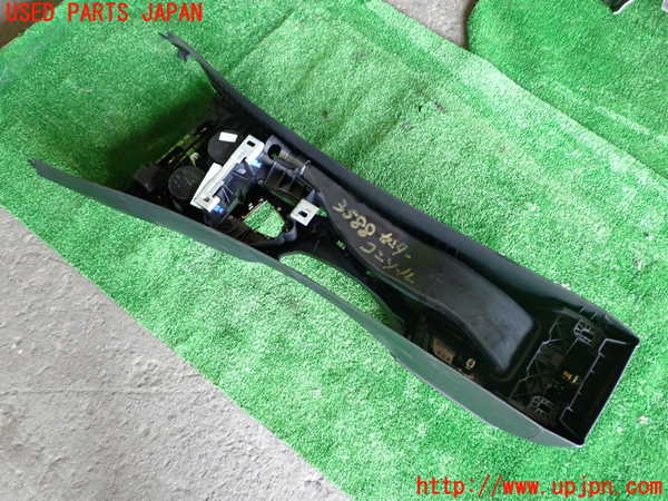 1UPJ-9235887540]BMW 320i グランツーリスモ(3X20)(F34)センターコンソール 中古_4