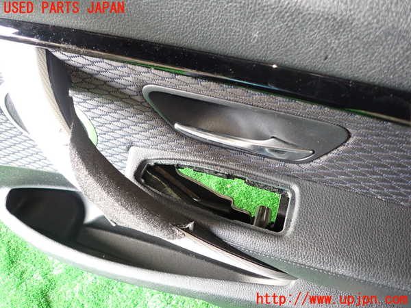 1UPJ-9235881234]BMW 320i グランツーリスモ(3X20)(F34)右前ドア内張り 中古_2