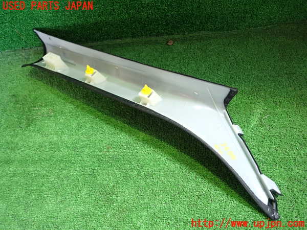 1UPJ-9235887660]BMW 320i グランツーリスモ(3X20)(F34)左フロントピラートリム 中古_3