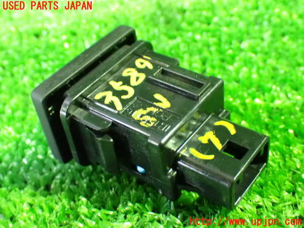 1UPJ-9235896312]デリカD：2(ソリオ)(MB36S)スイッチ7 (ODO TRIP) 中古_2