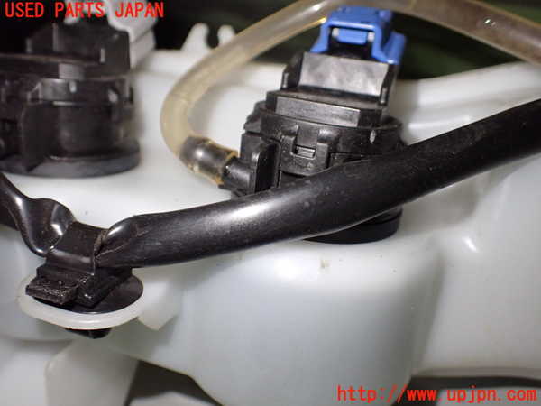 1UPJ-9235896791]デリカD：2(ソリオ)(MB36S)ウォッシャータンク1 中古_3