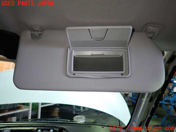 1UPJ-9235897625]デリカD：2(ソリオ)(MB36S)室内サンバイザー右側 中古_3