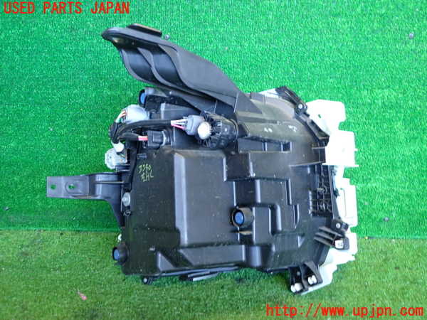 2UPJ-9235901132]アウトランダーPHEV(GN0W)左ヘッドライト LED 中古_4