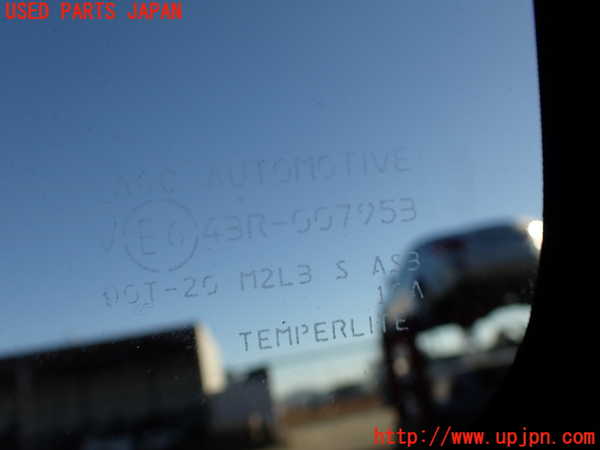 2UPJ-9235901380]アウトランダーPHEV(GN0W)右クォーターガラス (43R-007953) 中古_2
