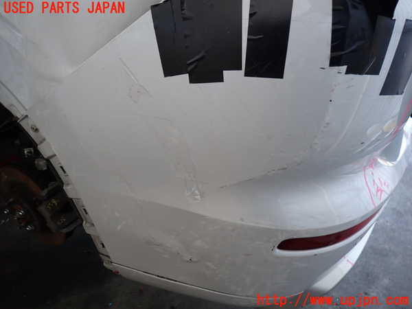 2UPJ-9235901610]アウトランダーPHEV(GN0W)リアバンパー (ジャンク品) 中古_2