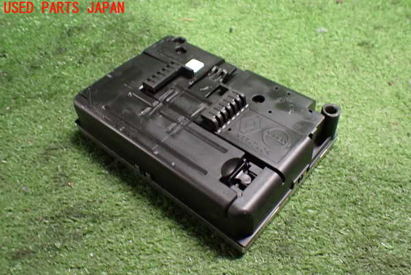 2UPJ-9235906155]アウトランダーPHEV(GN0W)コンピューター10 中古_2