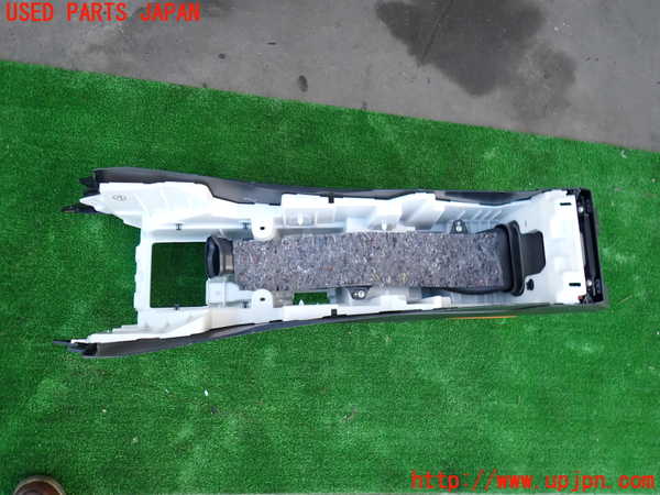 2UPJ-9235907540]アウトランダーPHEV(GN0W)センターコンソール 中古_5