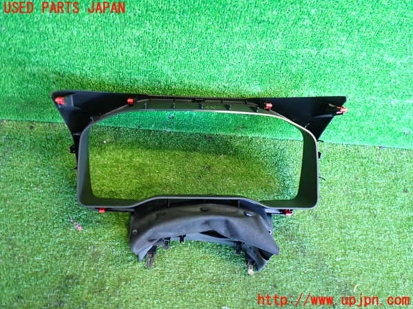 2UPJ-9235907510]アウトランダーPHEV(GN0W)メーターフード 中古_2