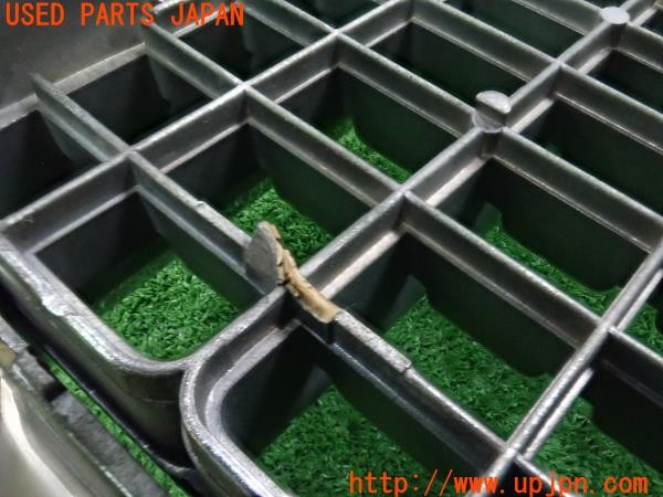 3UPJ=9235910047]センチュリー Dタイプ(VG40)純正 53100-91401 ラジエーターグリル フロントグリル 中古_4