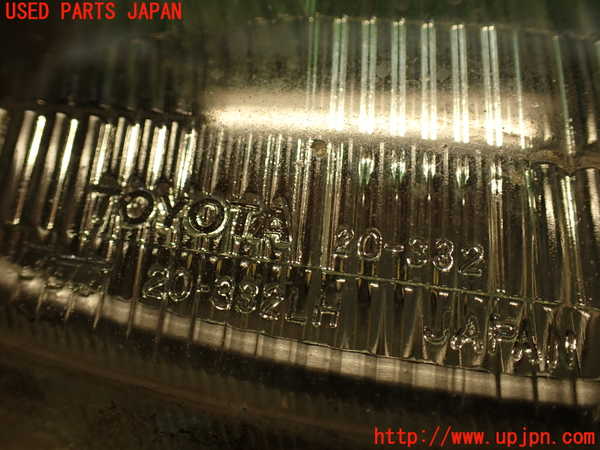 2UPJ-9235921130]セリカ GT-FOUR(ST205)右ヘッドライト ハロゲン 中古_2