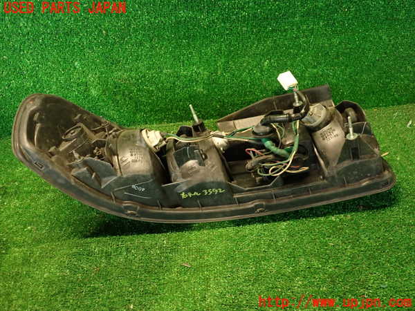 2UPJ-9235921530]セリカ GT-FOUR(ST205)右テールランプ 中古_4