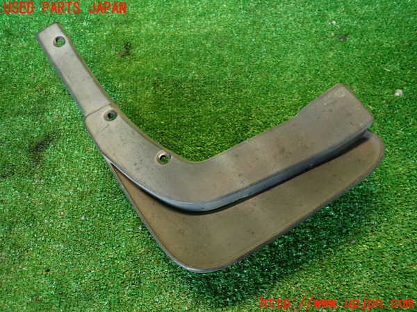 2UPJ-9235921450]セリカ GT-FOUR(ST205)右フロントマッドガード(泥除け) 中古_4