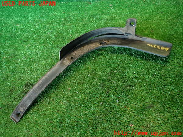 2UPJ-9235921454]セリカ GT-FOUR(ST205)右リアマッドガード(泥除け) 中古_2