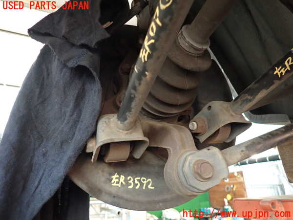 2UPJ-9235924305]セリカ GT-FOUR(ST205)左リアナックルハブ 中古_2