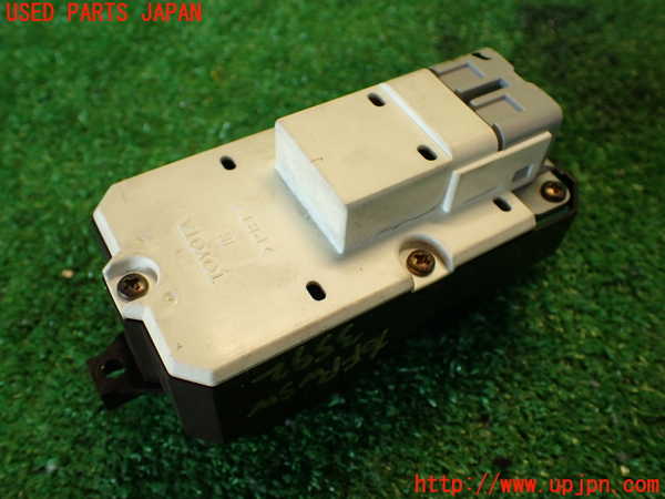 2UPJ-9235926240]セリカ GT-FOUR(ST205)右パワーウィンドウスイッチ 中古_3
