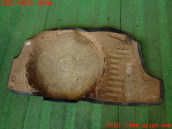 2UPJ-9235927771]セリカ GT-FOUR(ST205)ラゲッジトレイ1 中古_3