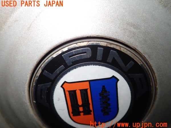 3UPJ=9235940975]BMW アルピナ D3 ビターボ リムジン(3N1A E90系)純正 36 10 064 ホイールセンターキャップ 鍵 付き 中古_2